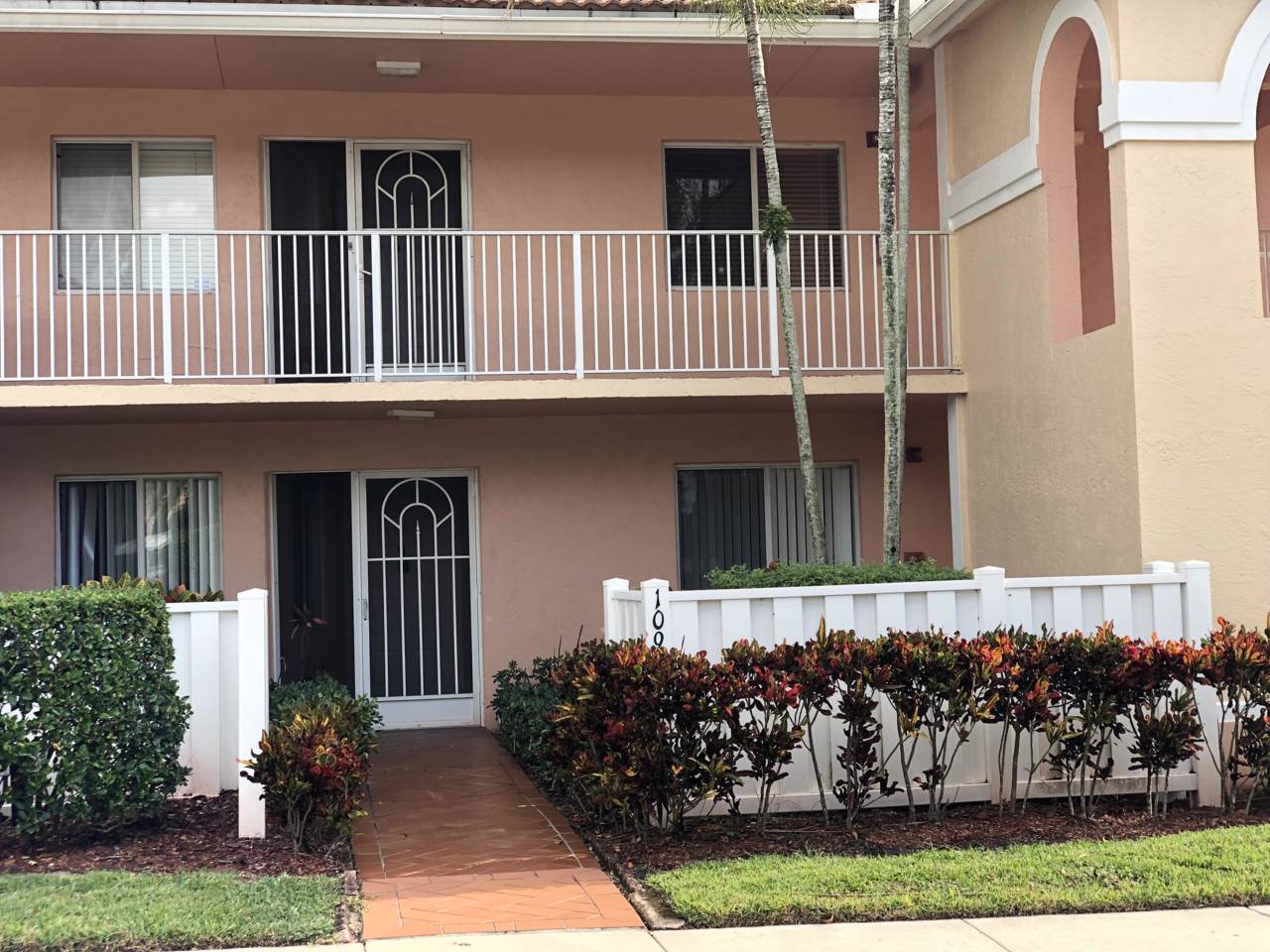 5914 Regal Glen Drive - Photo 1
