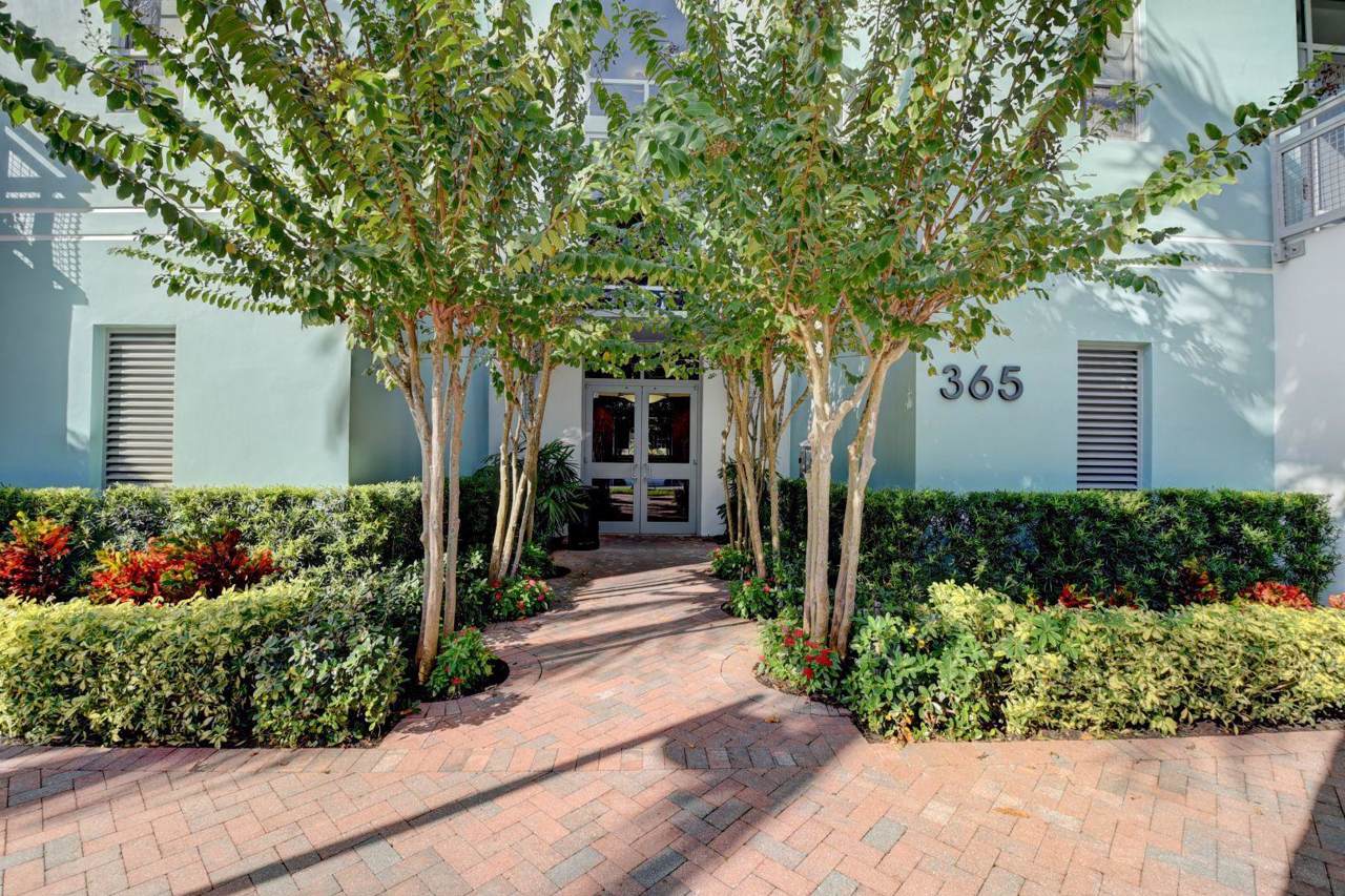 365 6th Avenue - Photo 1