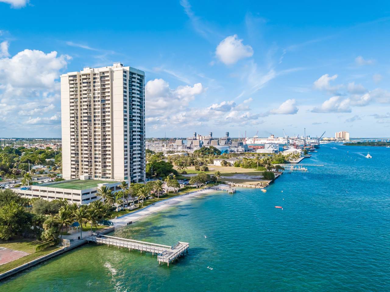 5600 Flagler - Photo 1