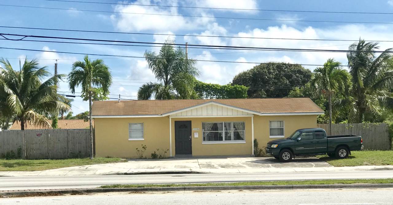 1536 45th Street - Photo 1