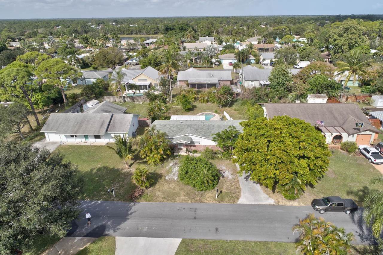 6521 Clairmont Place - Photo 1
