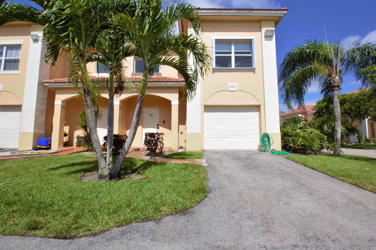 825 Talia Circle - Photo 1