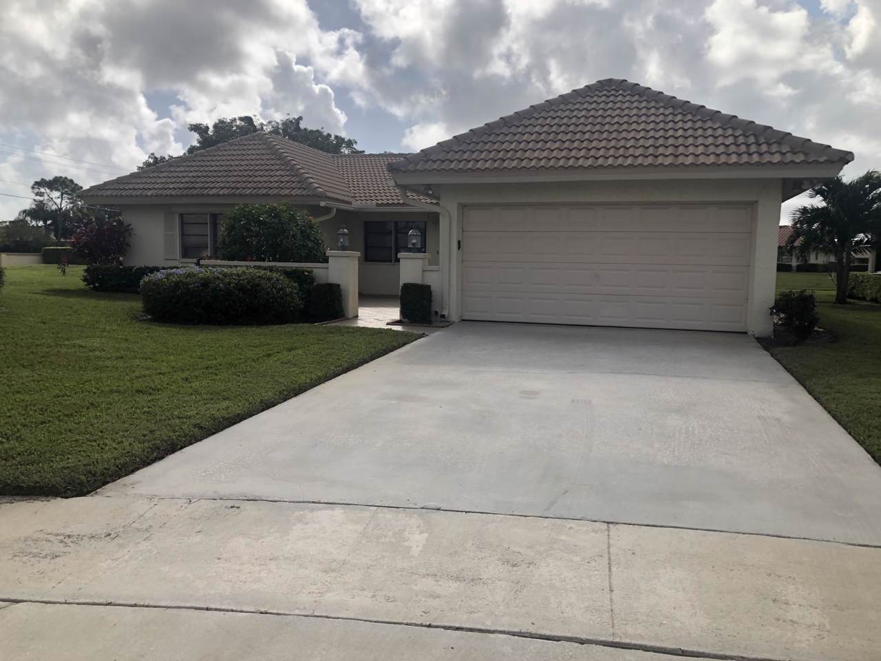 10338 Greentrail Drive - Photo 1