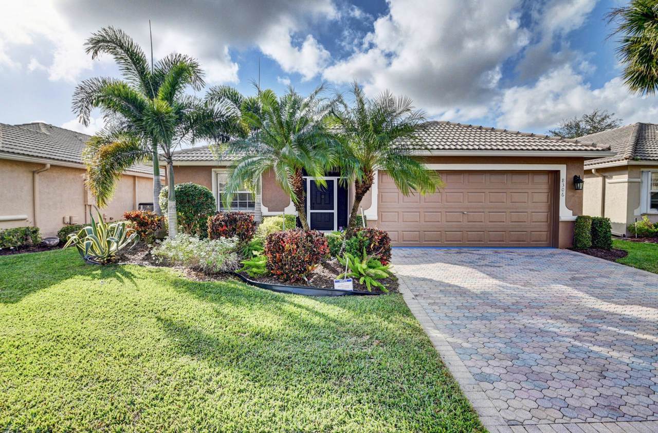 8306 Duomo Circle - Photo 1