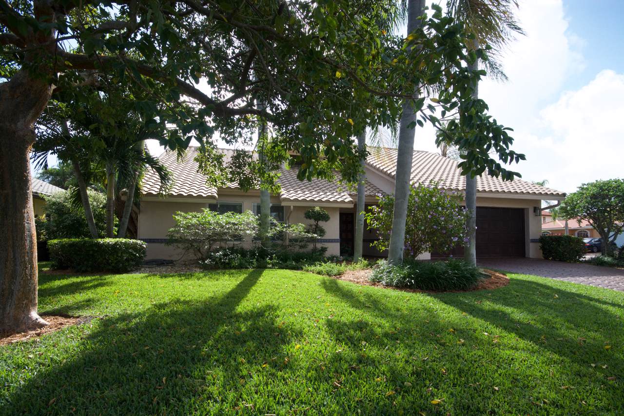 23119 L Ermitage Circle - Photo 1 23119 L Ermitage Circle - Photo 1