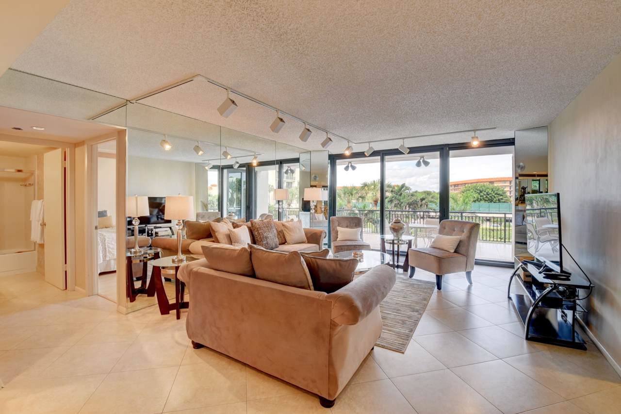 2667 Ocean Boulevard - Photo 1