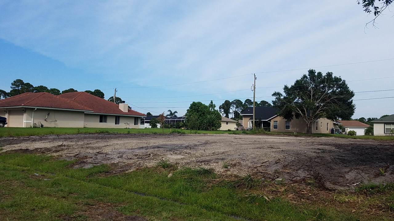 1949 Erie Street - Photo 1