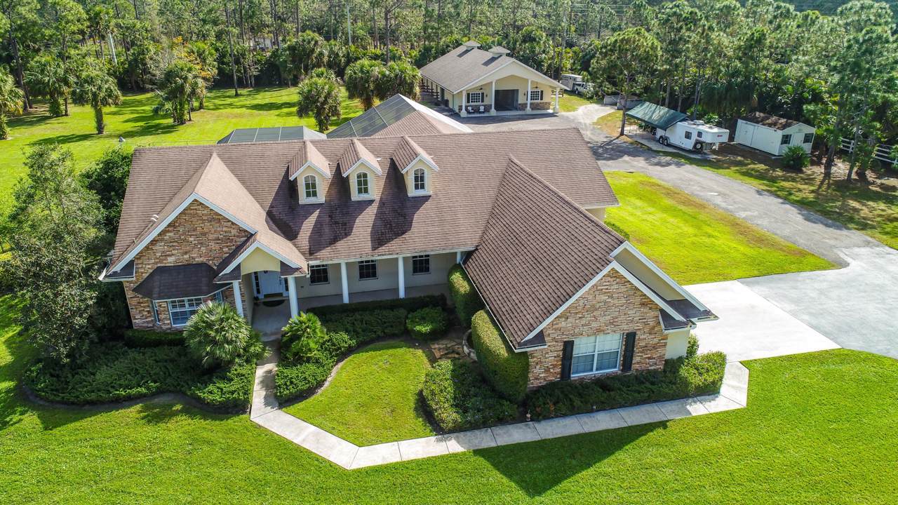 1464 Stallion Drive - Photo 1