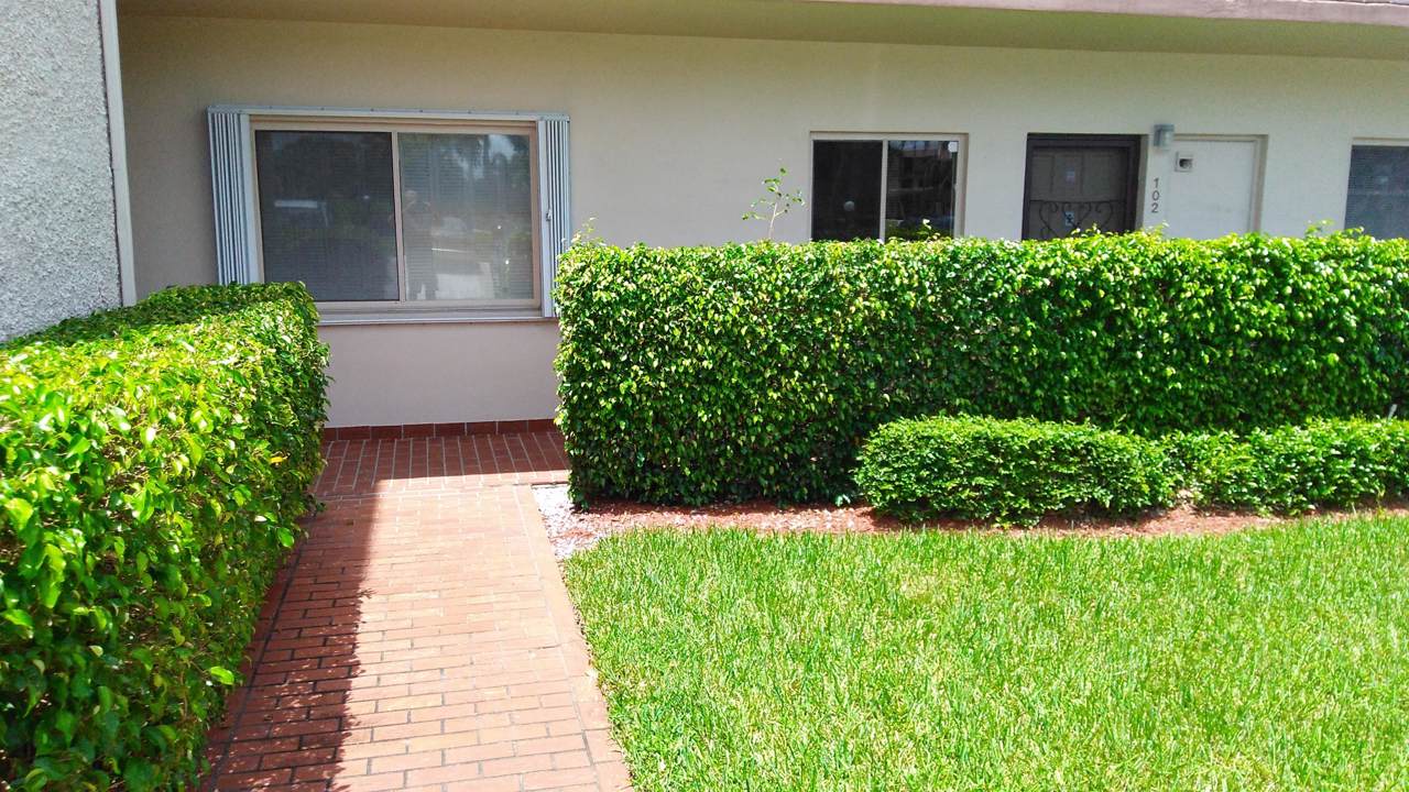 4080 Tivoli Court - Photo 1