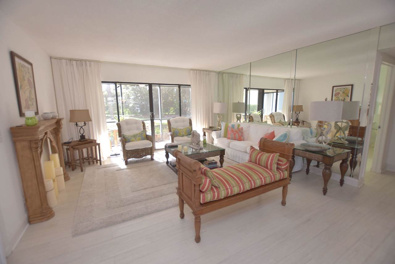 4650 Kittiwake Court - Photo 1