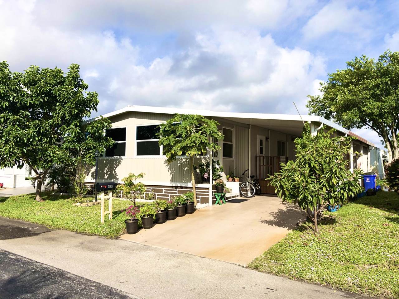 1807 Valencia Drive - Photo 1