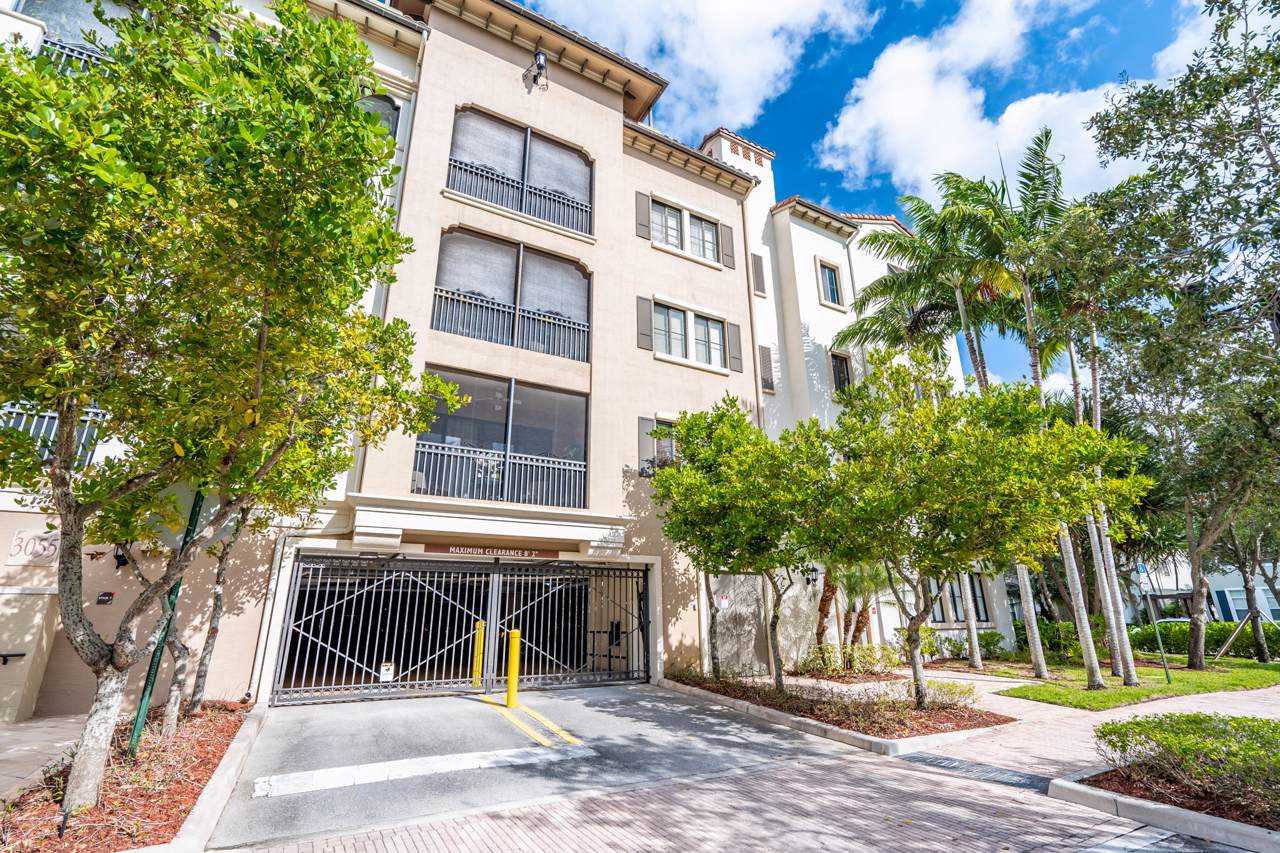 3055 126th Avenue - Photo 1