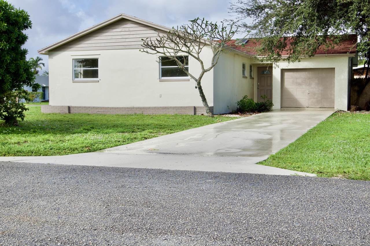 2325 Lakewood Road - Photo 1 2325 Lakewood Road - Photo 1