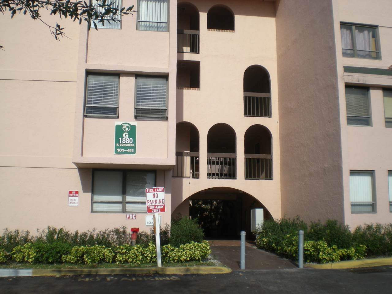 1700 Congress Avenue - Photo 1