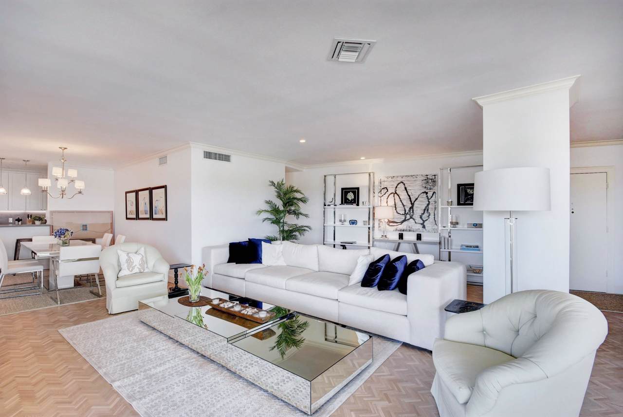 44 Cocoanut Row - Photo 1