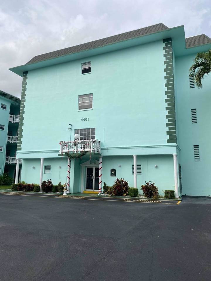 4401 41st Street - Photo 1