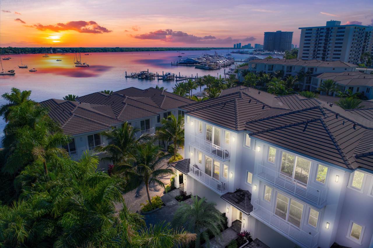106 Water Club Court - Photo 1