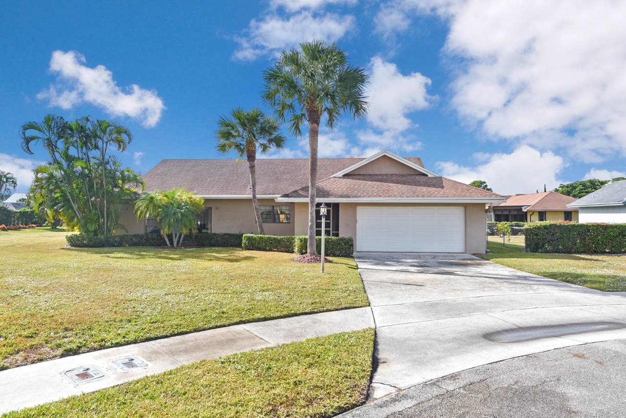 8220 Whitewood Cove East - Photo 1