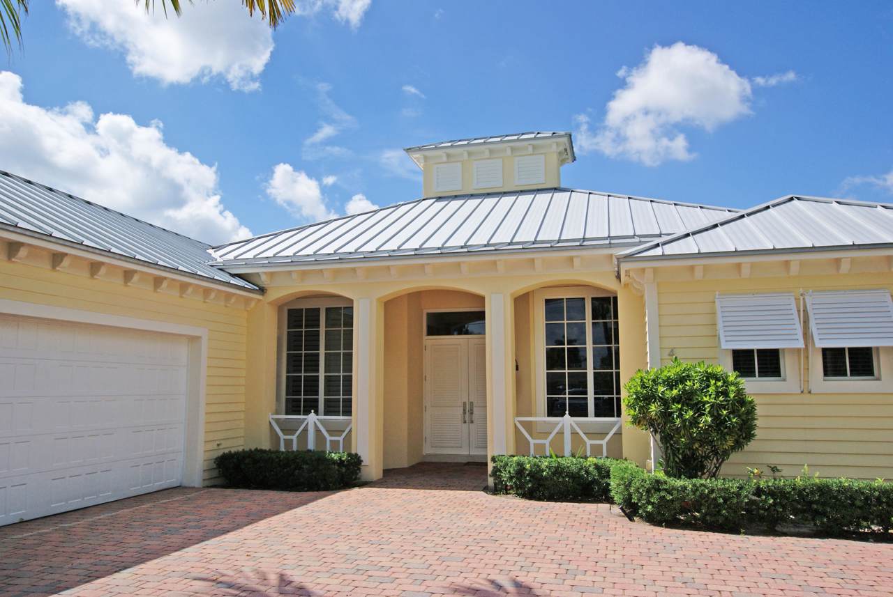 4 Tradewinds Circle - Photo 1
