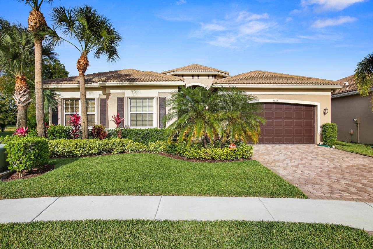 9692 Dovetree Isle Drive - Photo 1