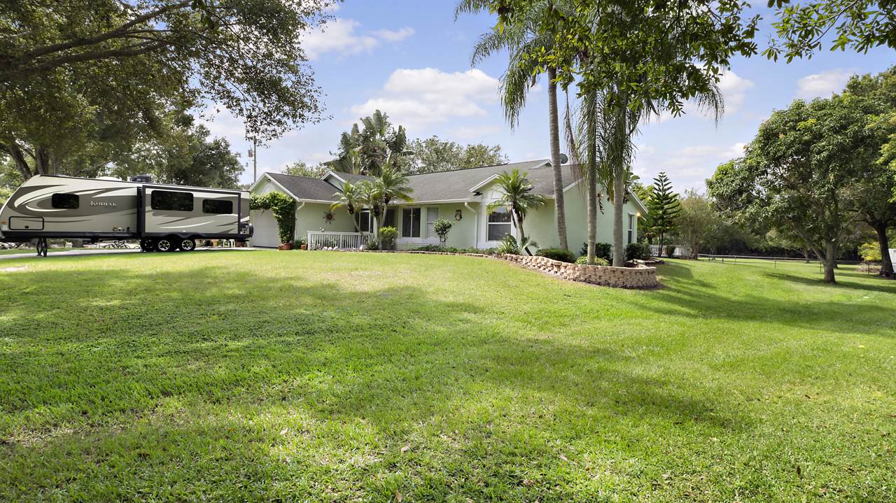 4847 Selvitz Road - Photo 1