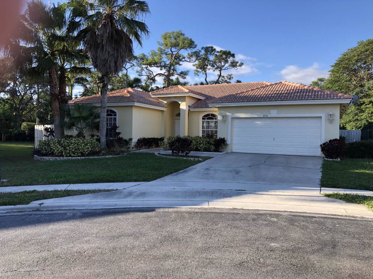 8716 Woodberry Court - Photo 1