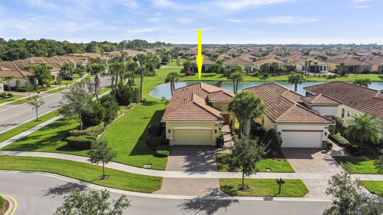 19040 Positano Way - Photo 1
