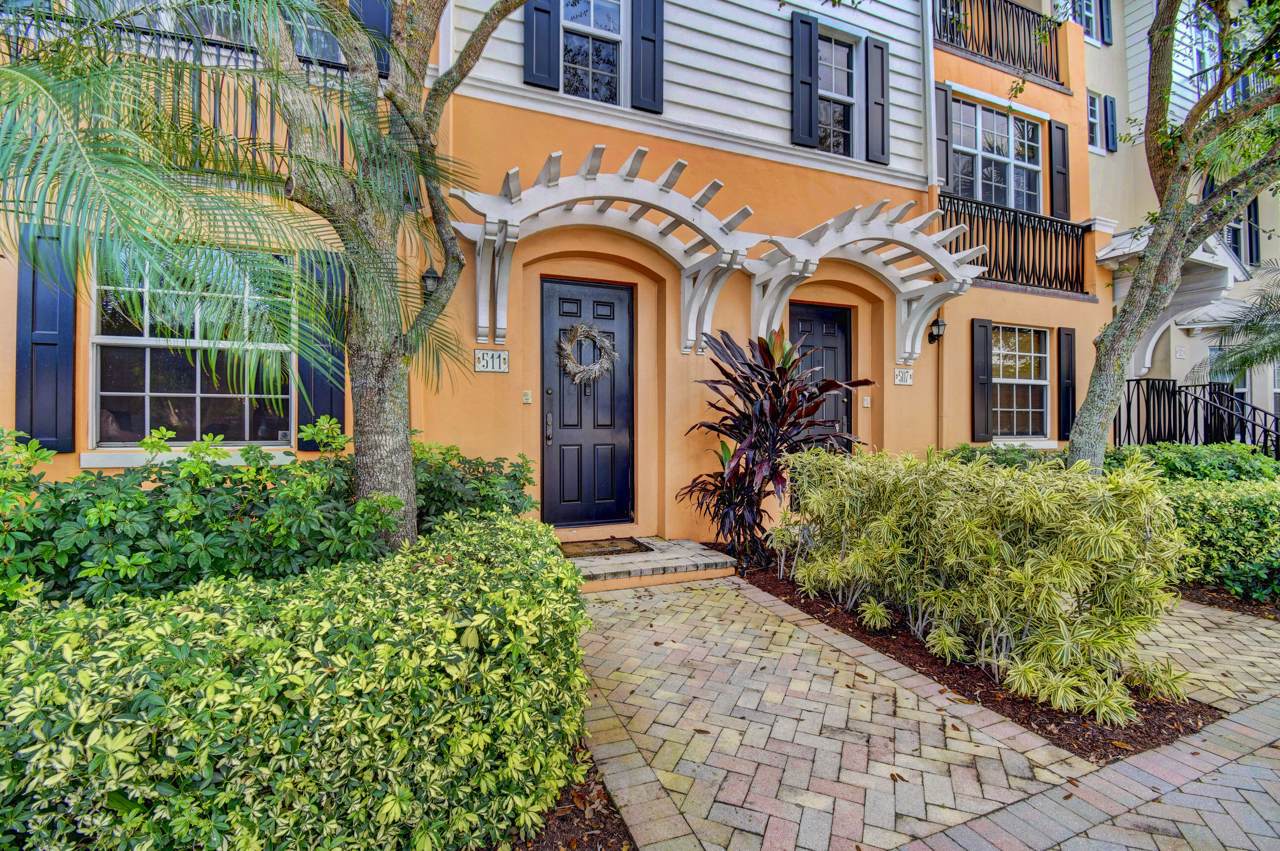 511 Mallory Circle - Photo 1