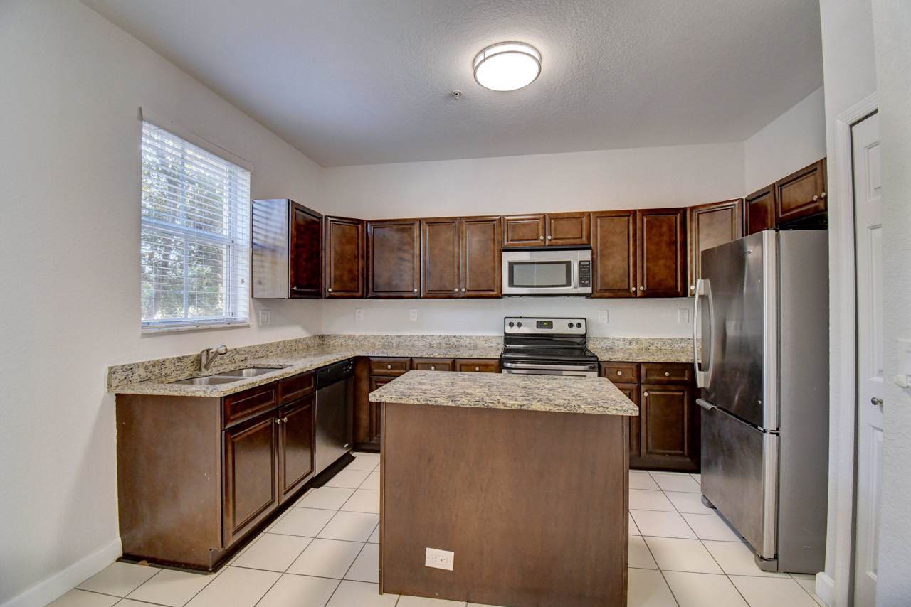 1915 Shoma Drive - Photo 1