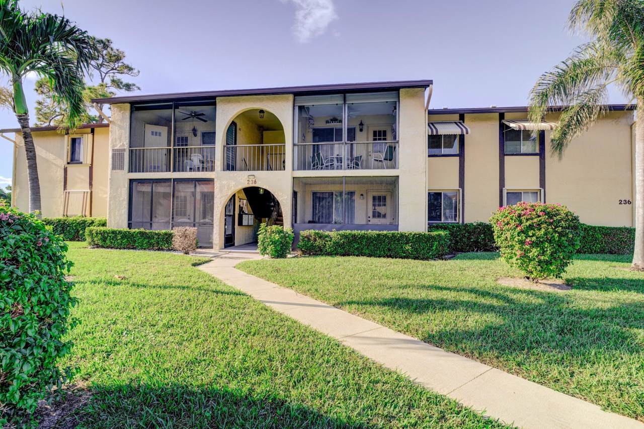 236 Pine Hov Circle - Photo 1