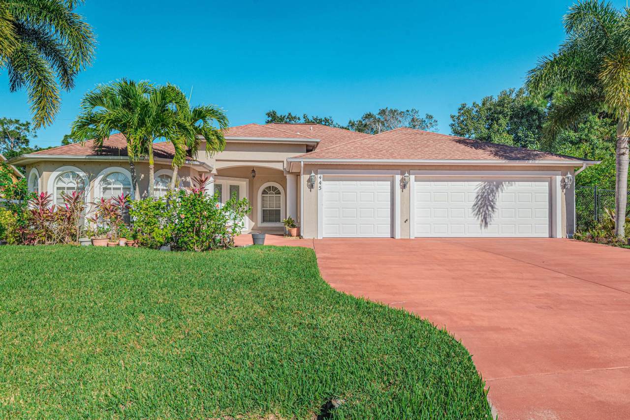 445 Dalton Circle - Photo 1