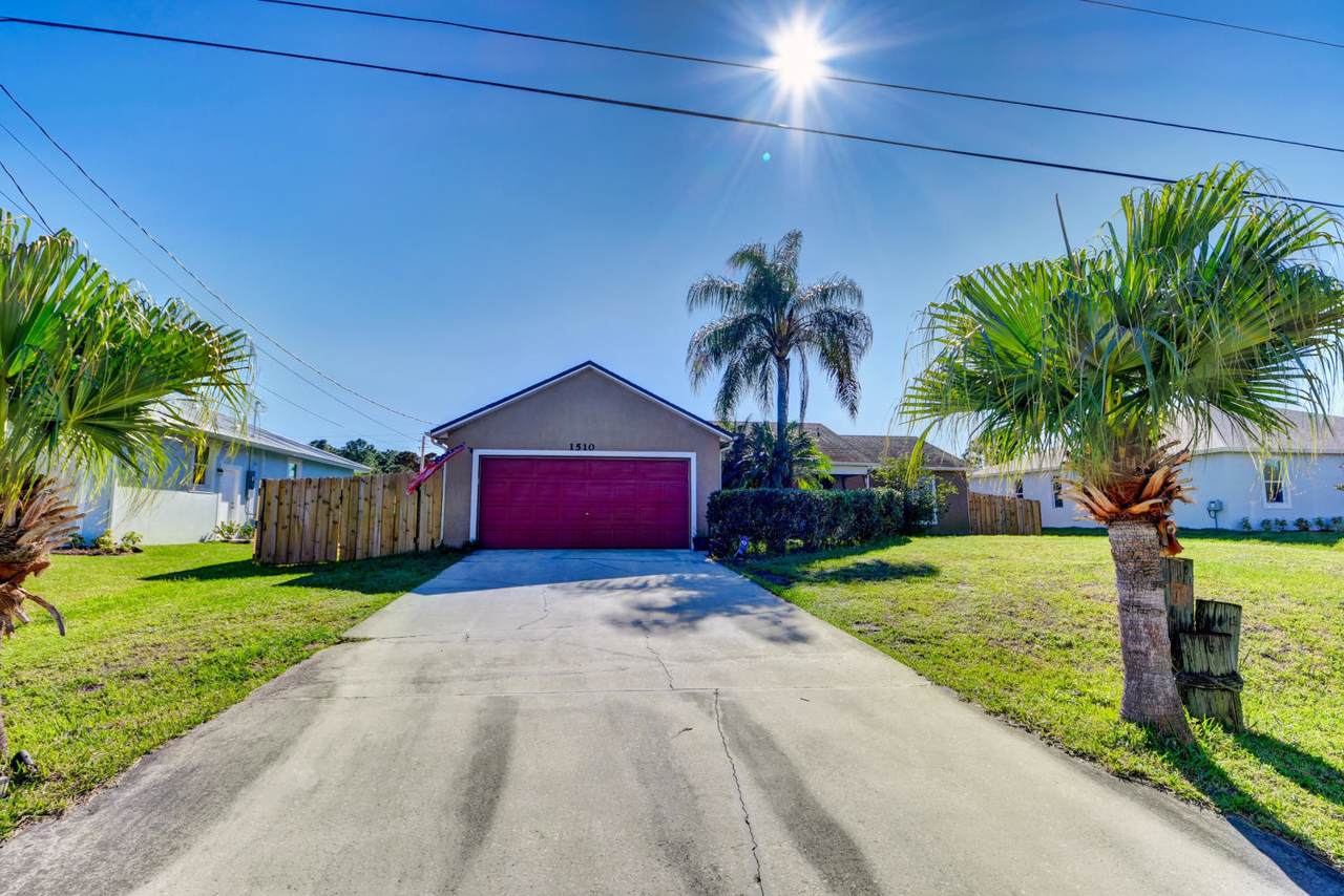 1510 Falmouth Avenue - Photo 1