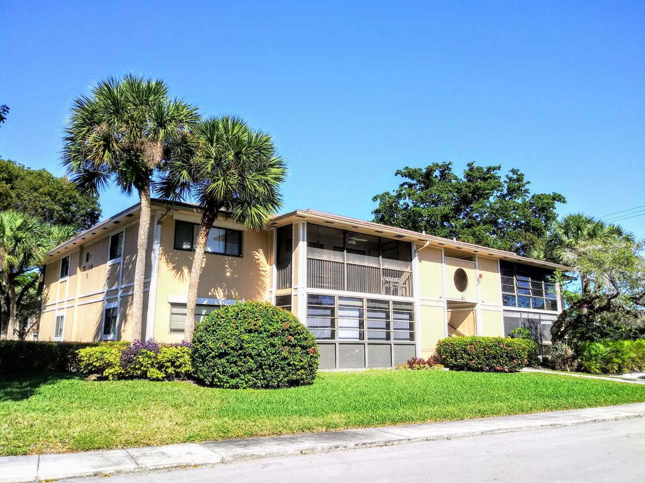 7150 Ashmont Circle - Photo 1