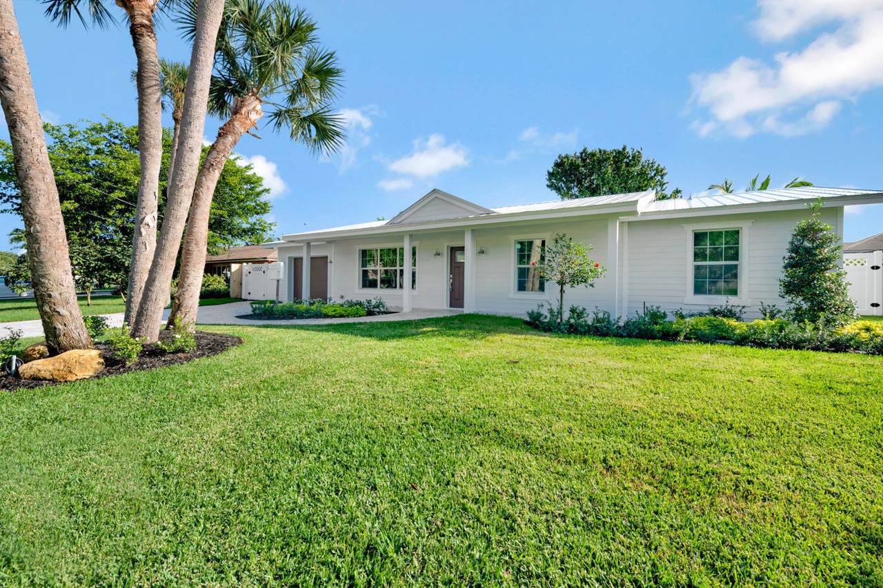 14082 Leeward Way - Photo 1