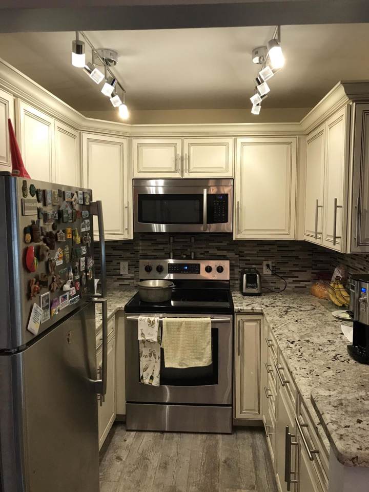 222 Chatham K - Photo 1
