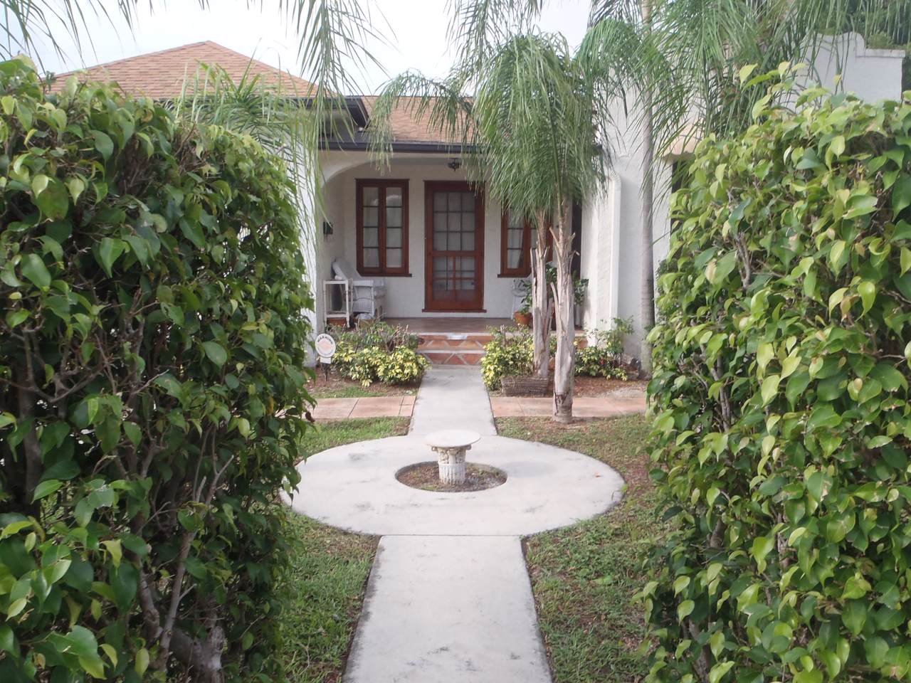 416 Westwood Road - Photo 1