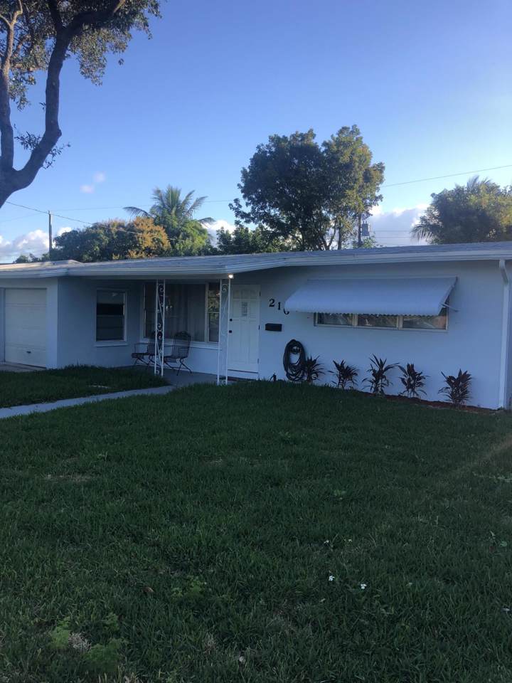 216 17th Avenue - Photo 1