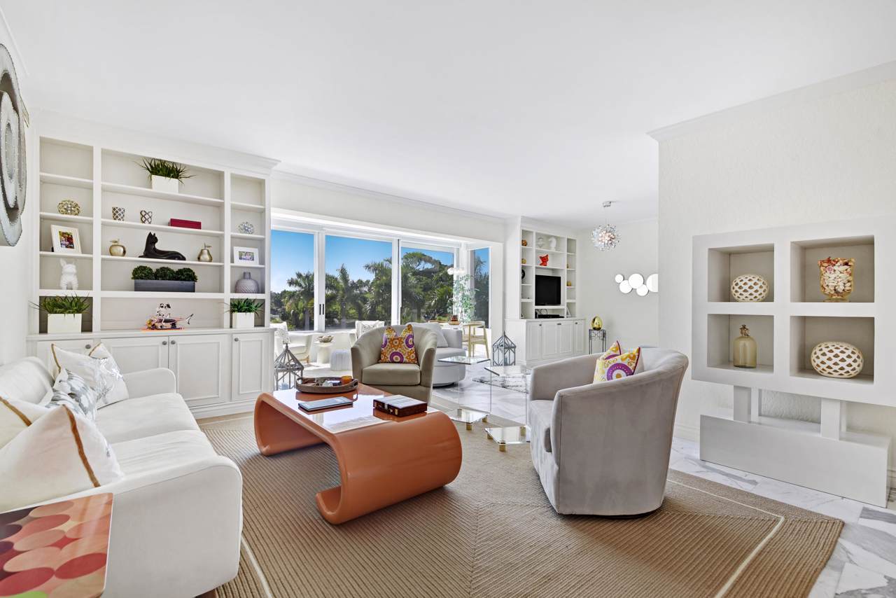 44 Cocoanut Row - Photo 1