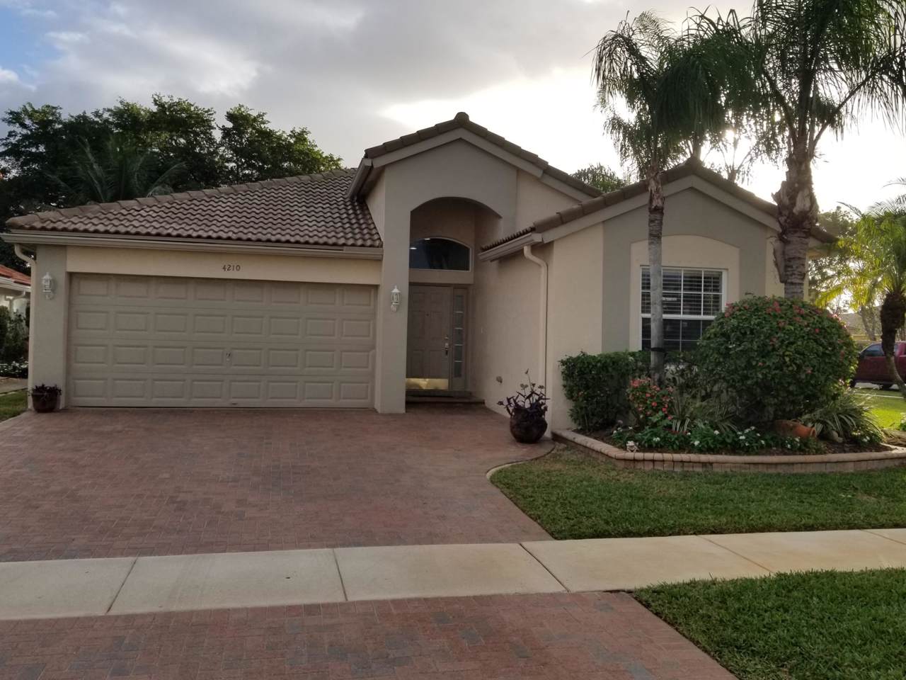 4210 Sea Mist Way - Photo 1