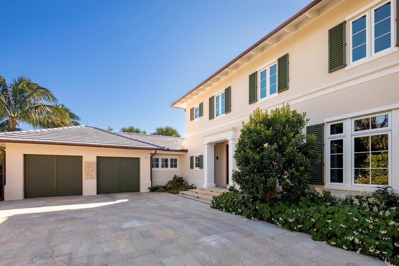 250 Angler Avenue - Photo 1