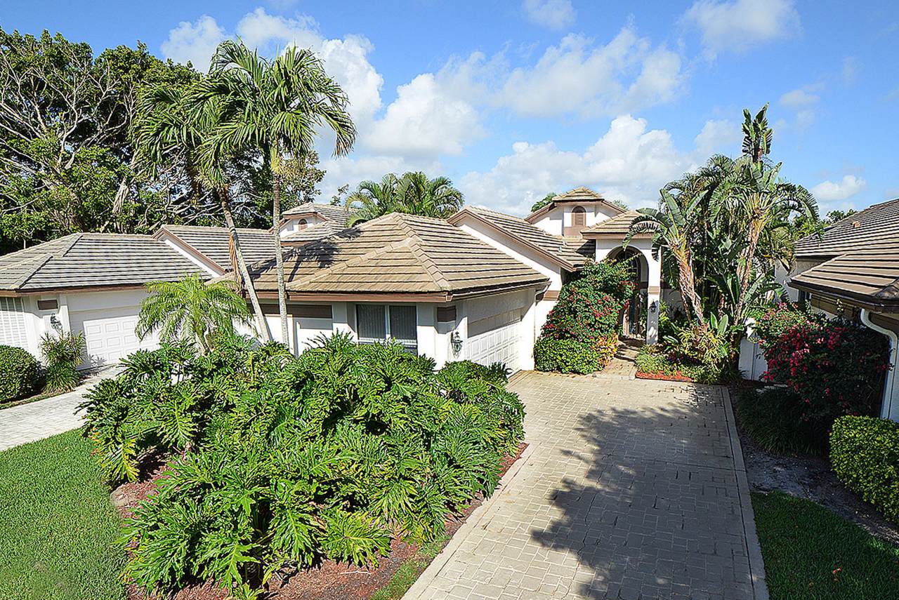 5425 20th Avenue - Photo 1
