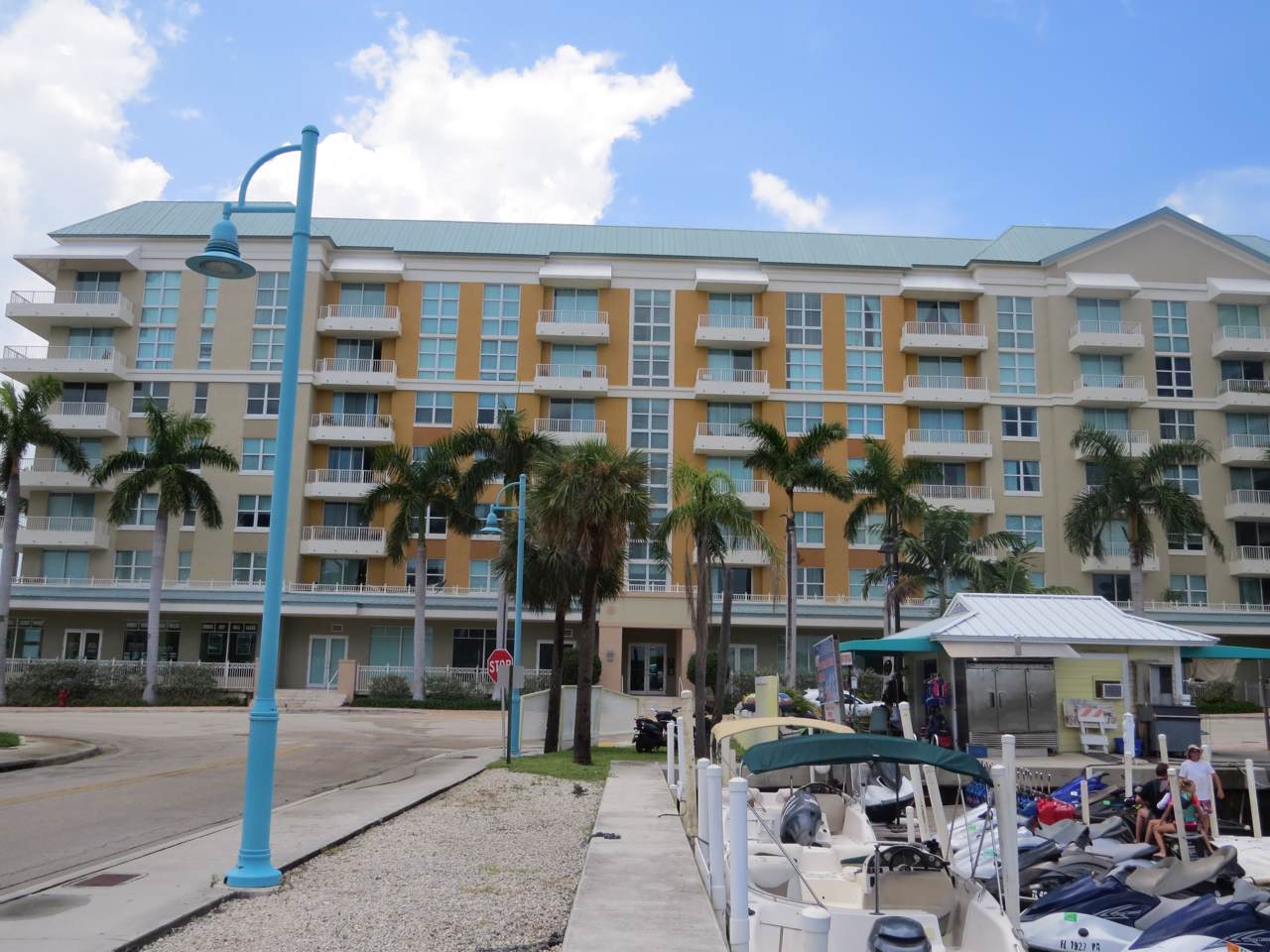 100 6th Street - Photo 1