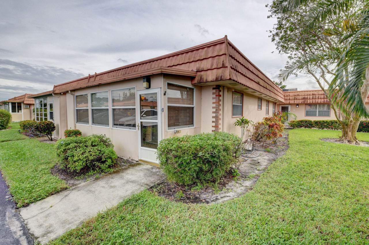 136 Valencia F - Photo 1