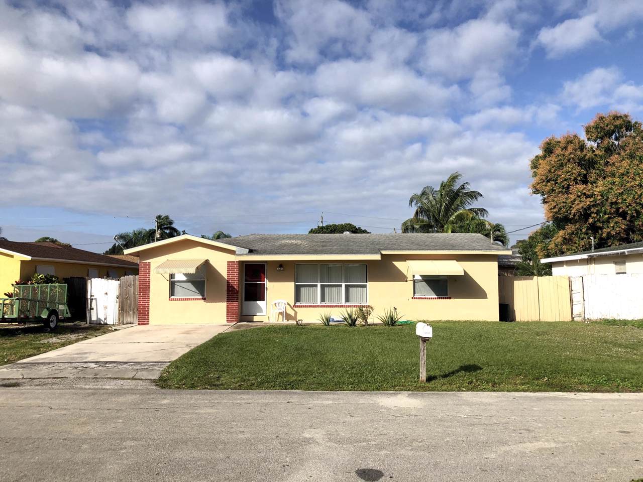 4363 Wilkinson Drive - Photo 1