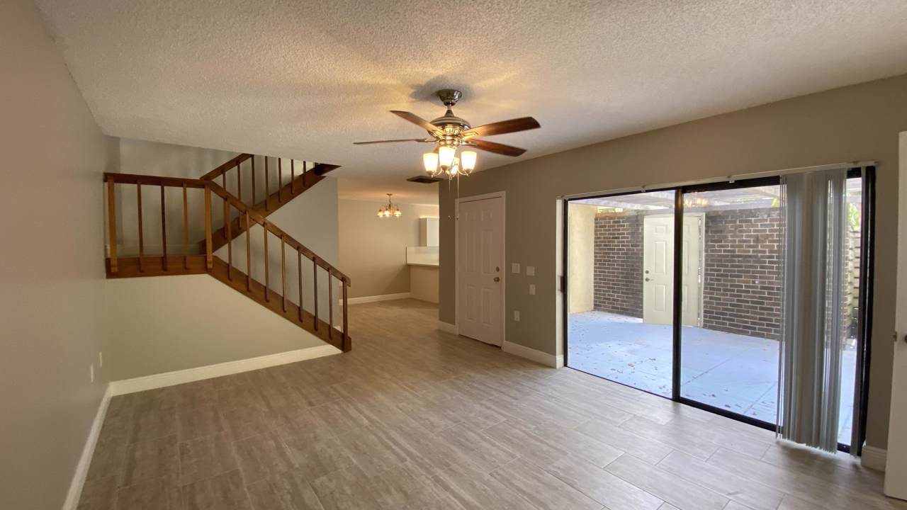 1522 15th Ter Terrace - Photo 1