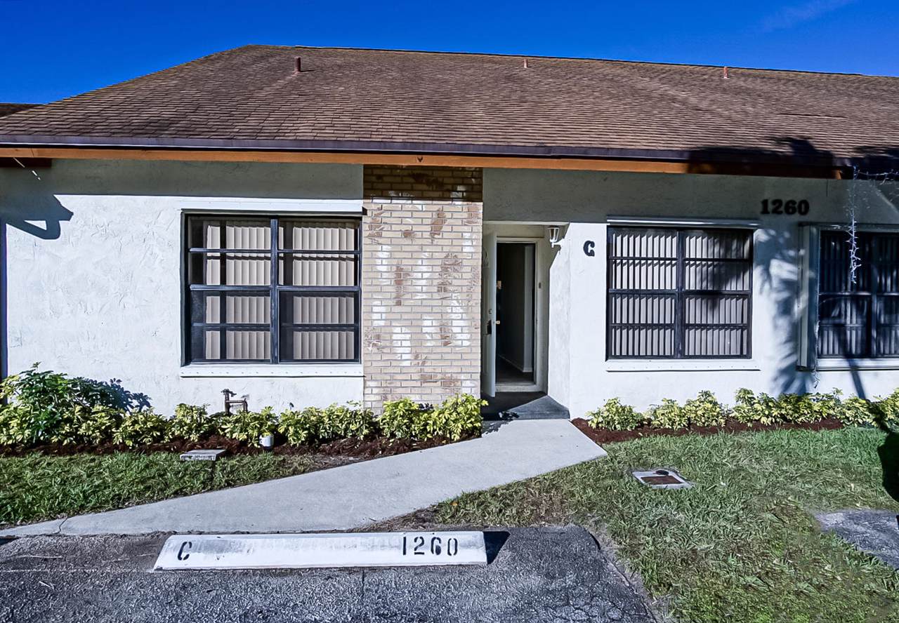 1260 Parkside Green Drive - Photo 1