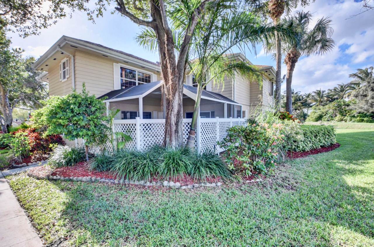 4302 Roxbury Court - Photo 1