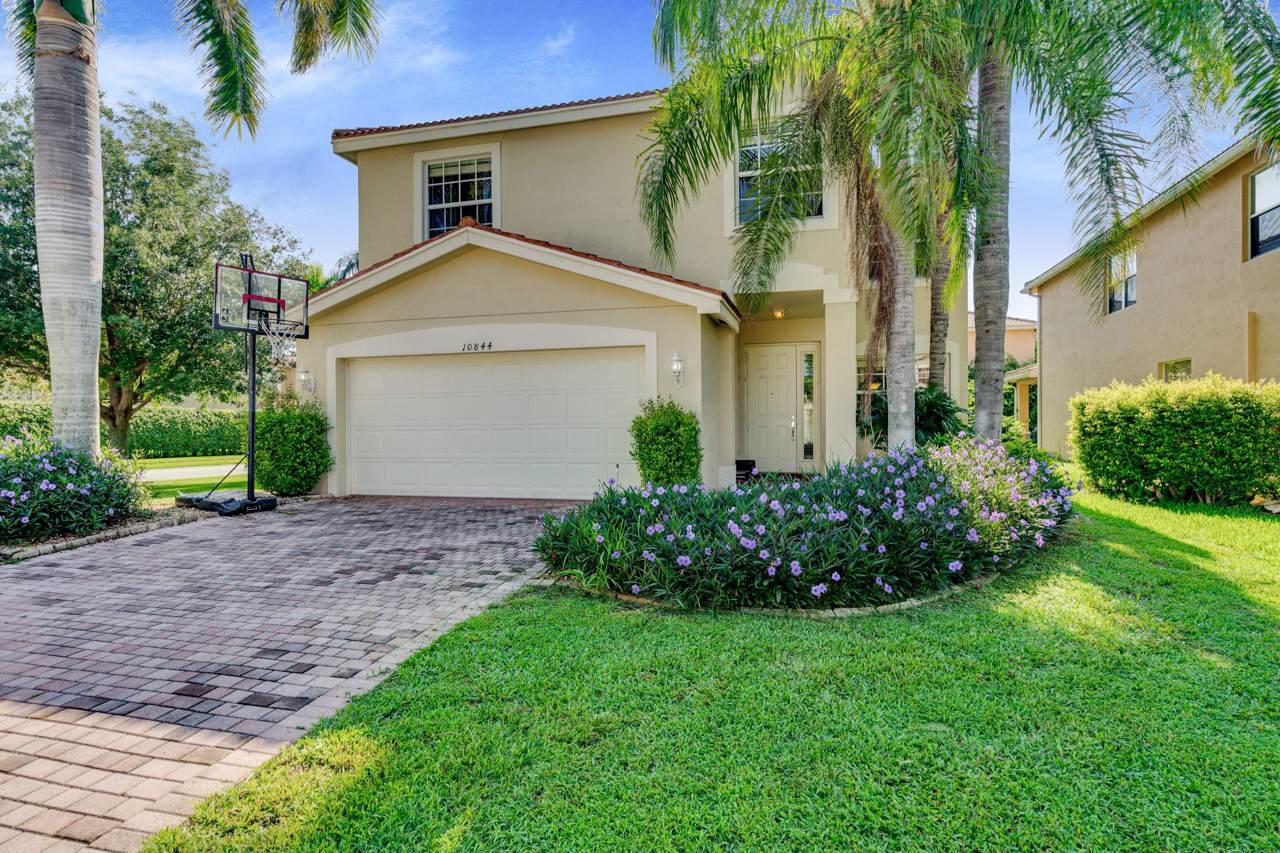 10844 Paperbark Place - Photo 1