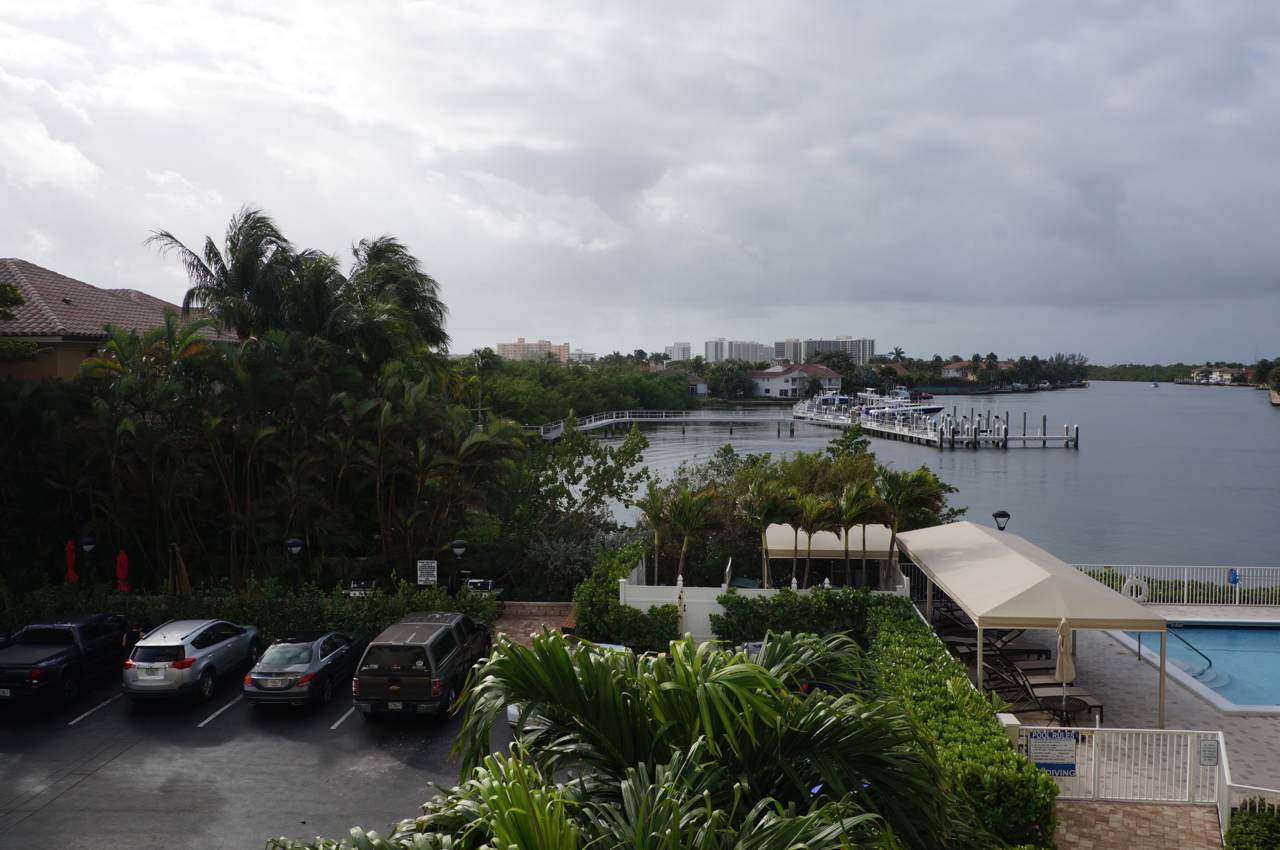 3912 Ocean Blvd - Photo 1