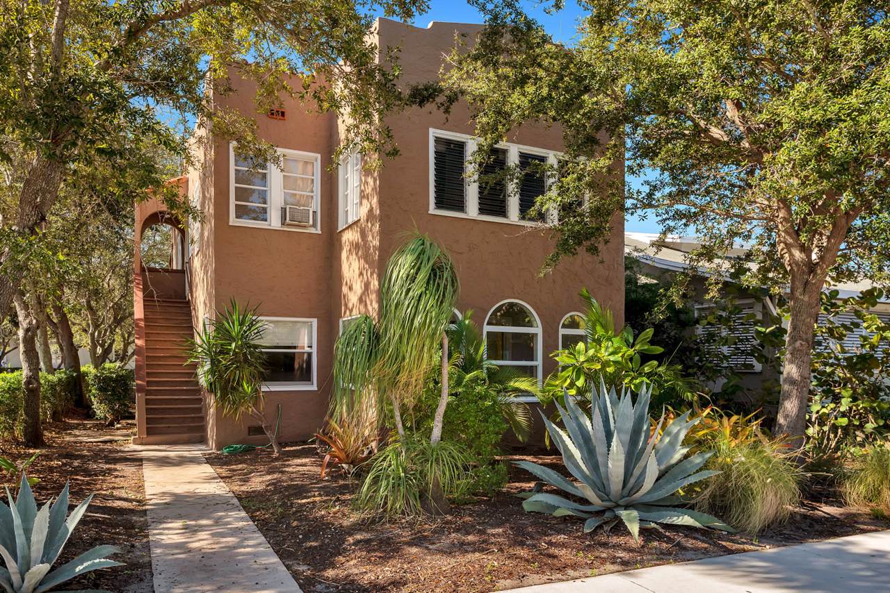 105 M Street - Photo 1